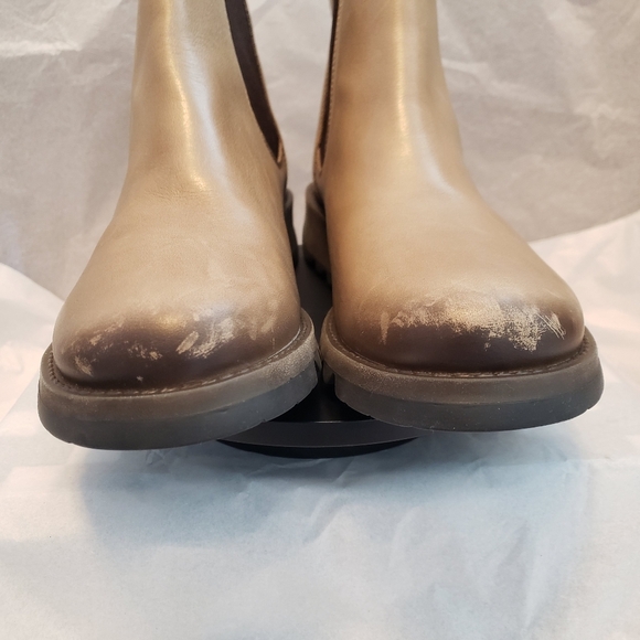 Fly London Women's Salv' Chelsea Chunky Lugged Wedge Boot Size 10.US 41… - Picture 4 of 9